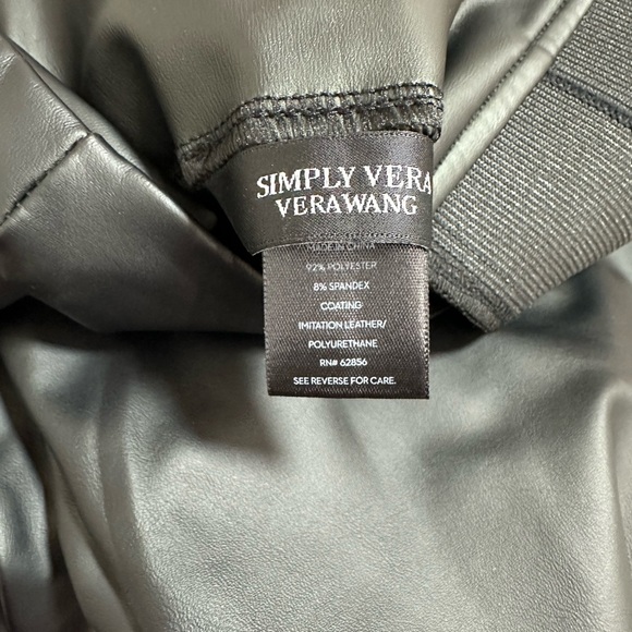 Vera Wang Faux Leather Leggings - Picture 4 of 5